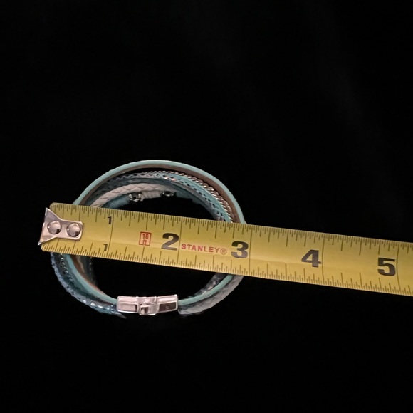 Women’s bracelet with magnetic closure - Picture 8 of 8